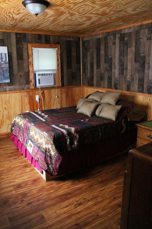 Berry Creek Cabins 호텔 Isabel 외부 사진