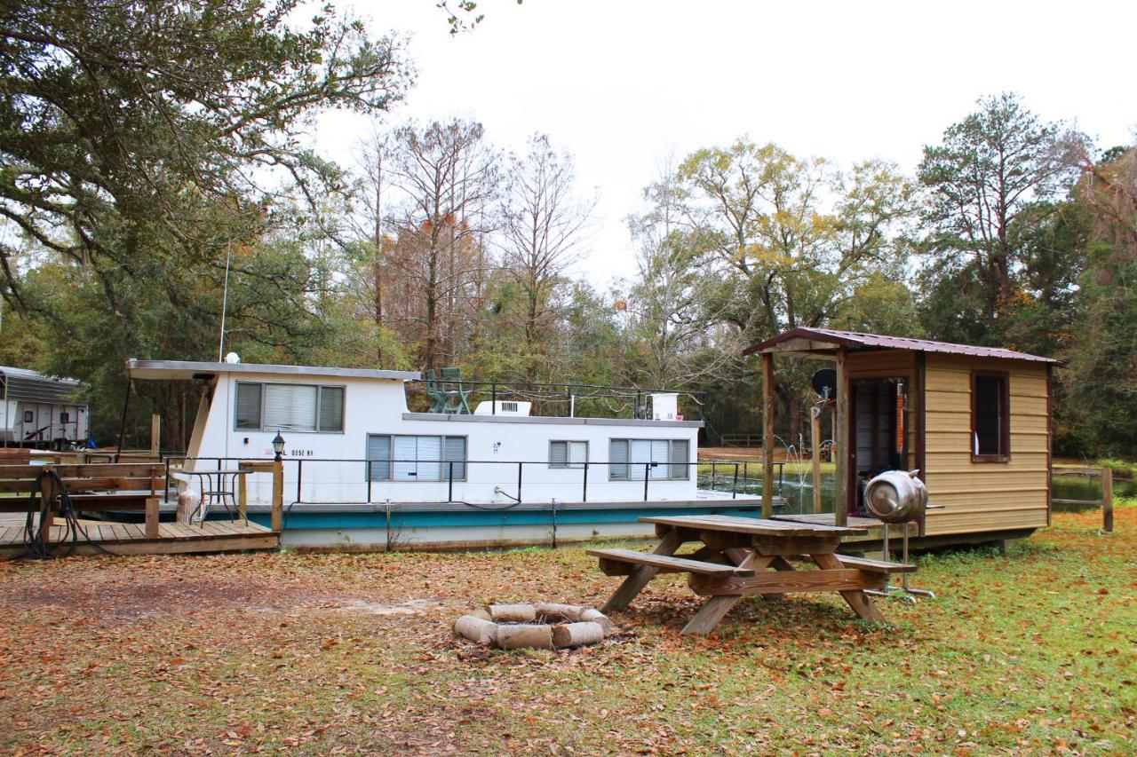 Berry Creek Cabins 호텔 Isabel 외부 사진