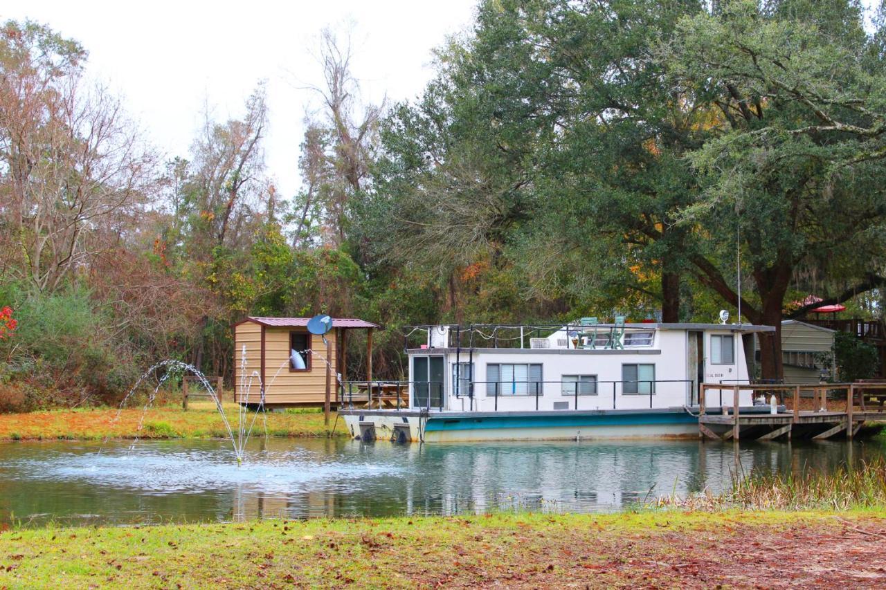 Berry Creek Cabins 호텔 Isabel 외부 사진