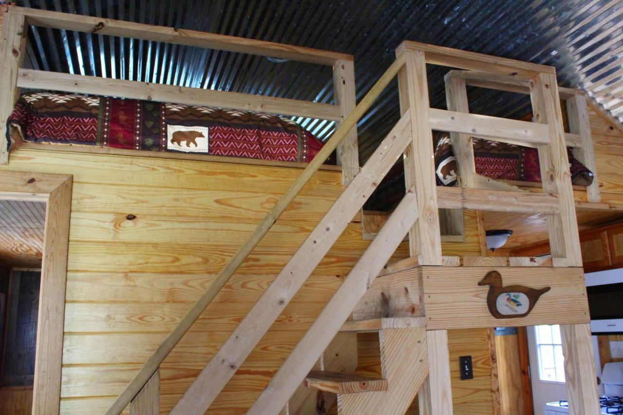 Berry Creek Cabins 호텔 Isabel 외부 사진